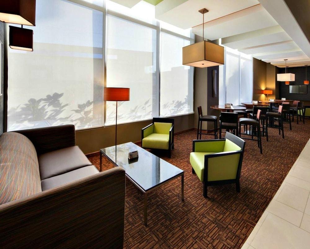 Hyatt Place Тихуана Экстерьер фото