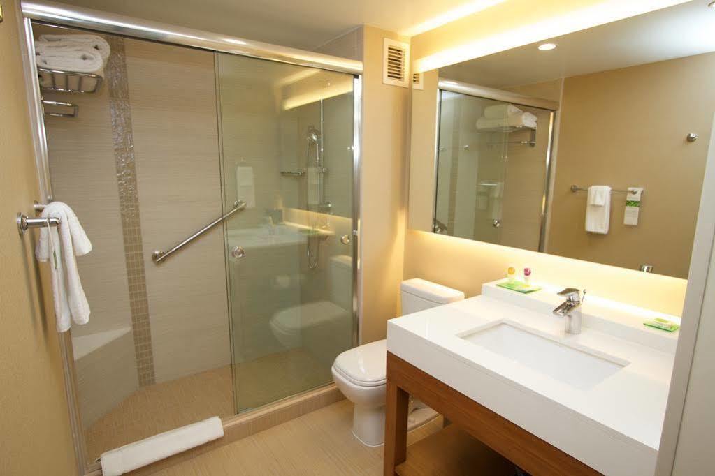 Hyatt Place Тихуана Экстерьер фото